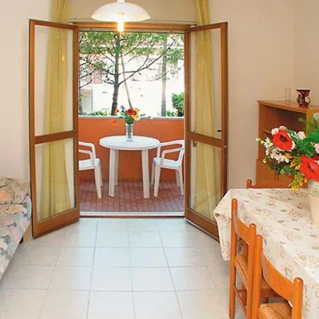 Cozy Flat With Ac, Washing Machine And Dishwasher Appartement Lignano Sabbiadoro